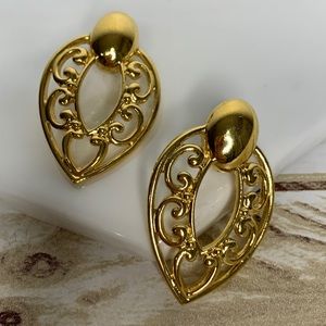 Vintage Gold Tone Earrings For Pierced Ears